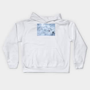 Hoarfrost on conifer tree needles Kids Hoodie